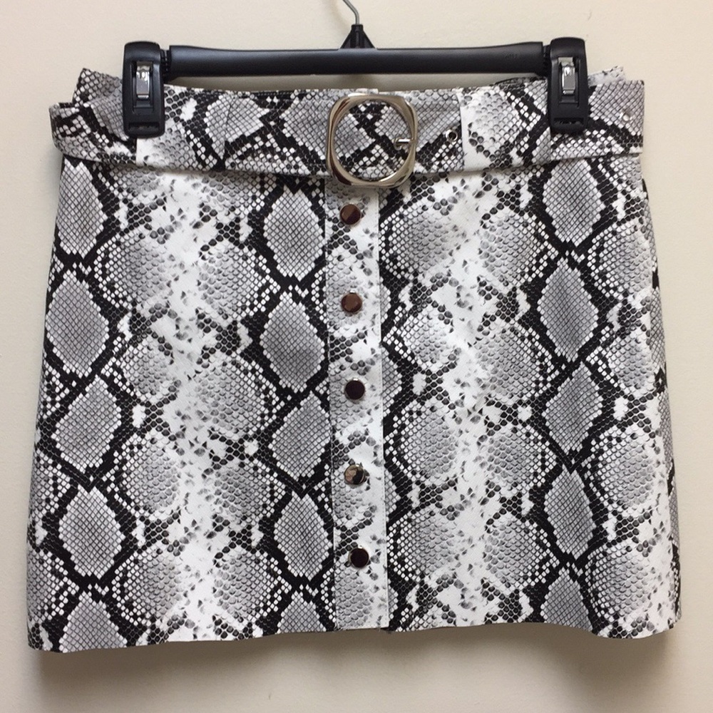 NG faux leather skirt size medium